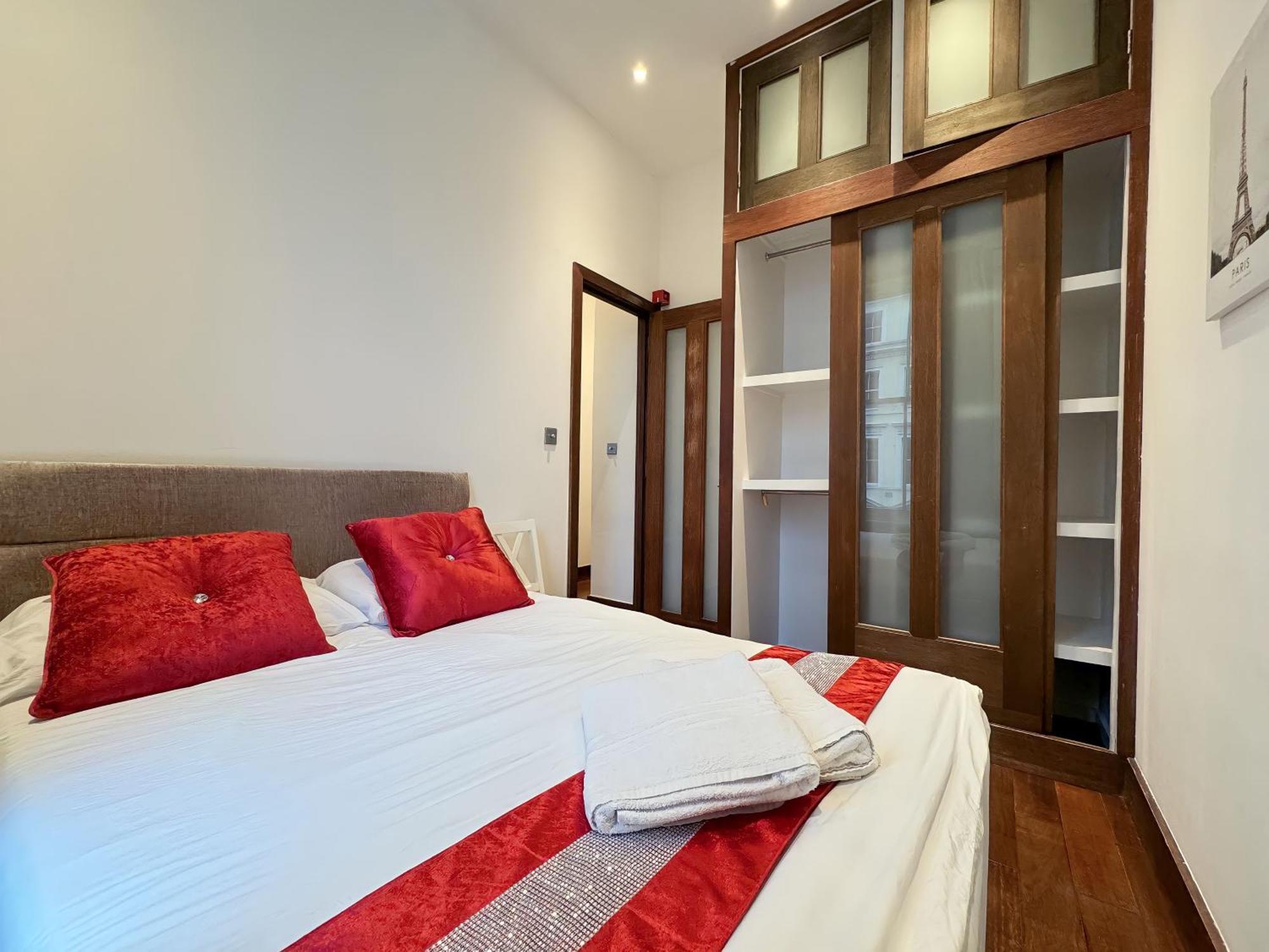 The Kensington Heights Apartment London Exterior photo